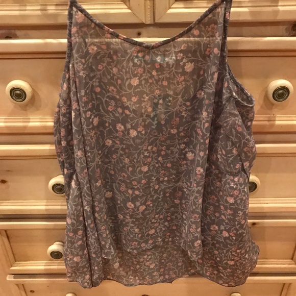 Flower Top - Size Medium - Picture 2 of 4